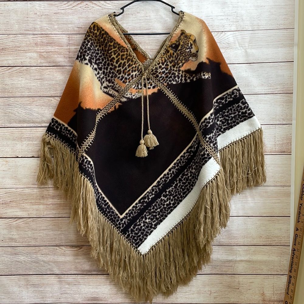 STUNNING CHEETAH PRINT BLANKET PONCHO WITH FRINGE